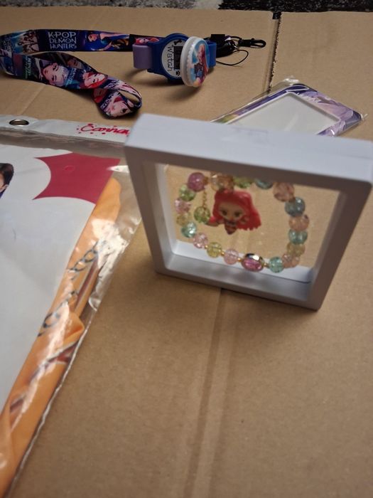 Conjunto de vários artigos K-pop