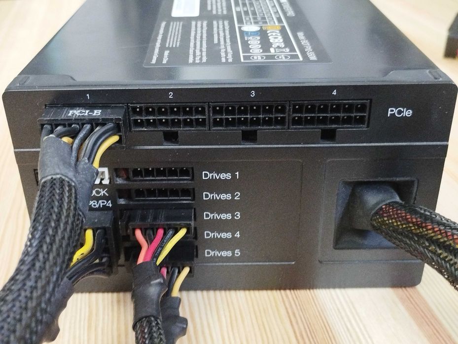 Полумодульный блок питания Be quiet Dark Power PRO 550w GOLD Гарантия 1 год