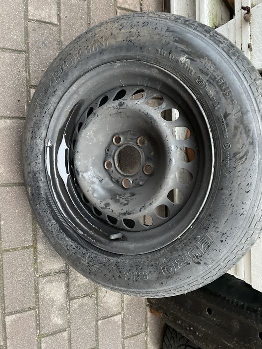 Opona zapasowa Mercedes