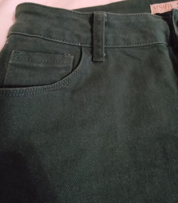 Джинсовые  стрейчевые  ,женские брюки.