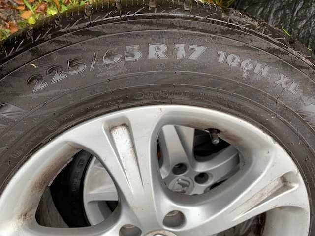 Opona Nokian  17  225/65R17