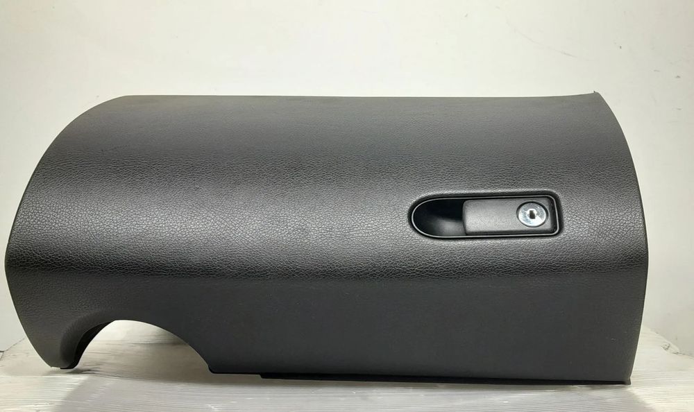 Porta luvas MERCEDES-BENZ Classe C (W205)