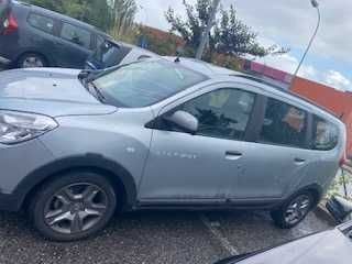 dacia Lodgy Stepway DCI 115- 7 lugares (Janeiro 2022)