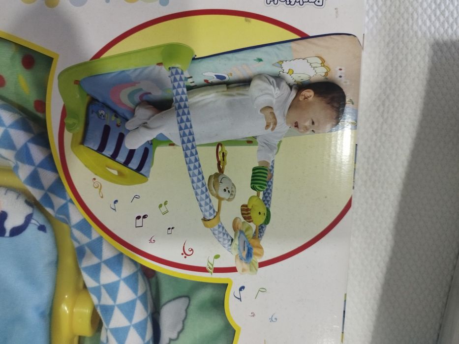 Brinquedo : tapete  de atividades com piano bebé