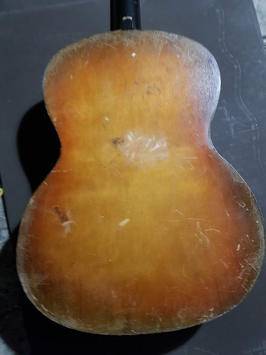 Гитара семиструная