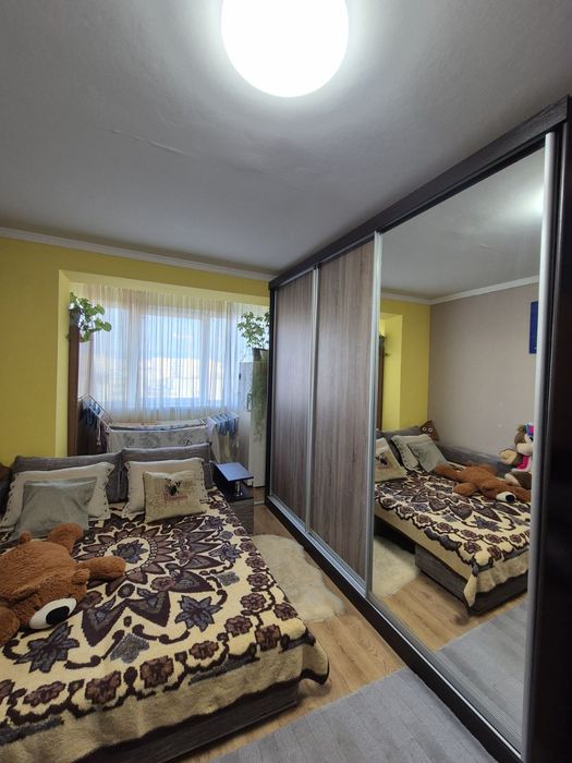 Продається 3х кім-на кв-ра  по різним програмам біля  супермарк  Велмарт