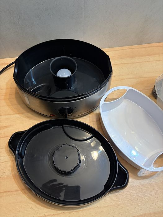 Garnek parowy Russell Hobbs