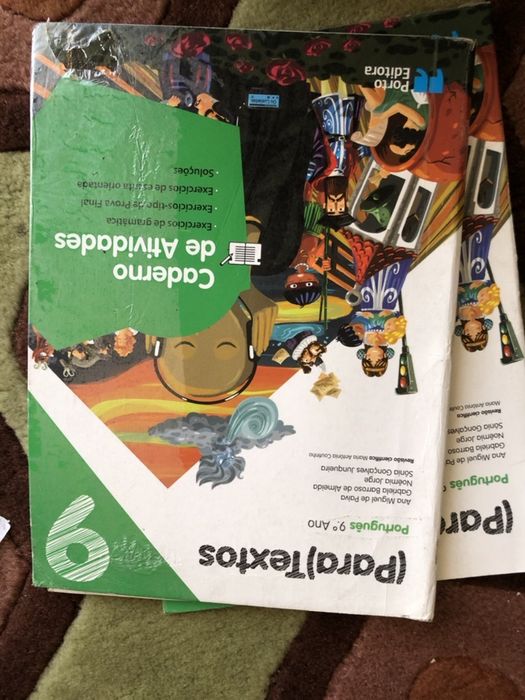 Paratextos Manual caderno atividades e guiões de leitura