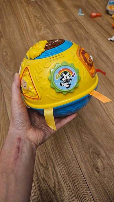 Kula Hula VTech zabawka