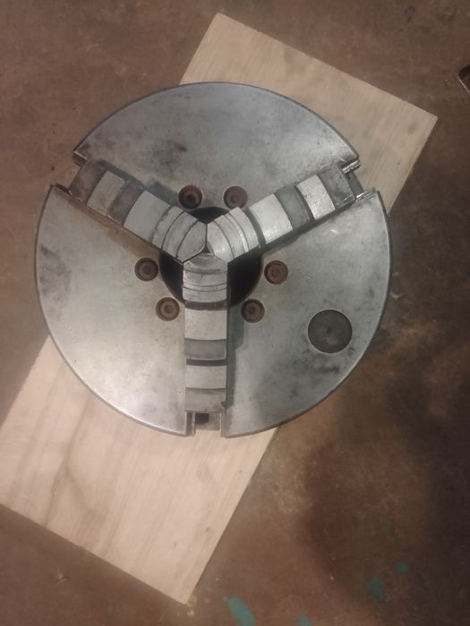 Патрон до токарного 250