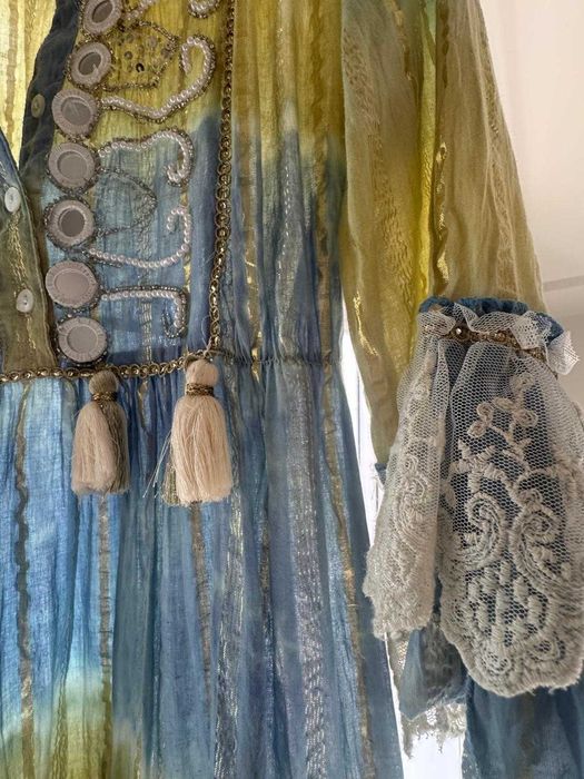 Vestido com folhos boho chic