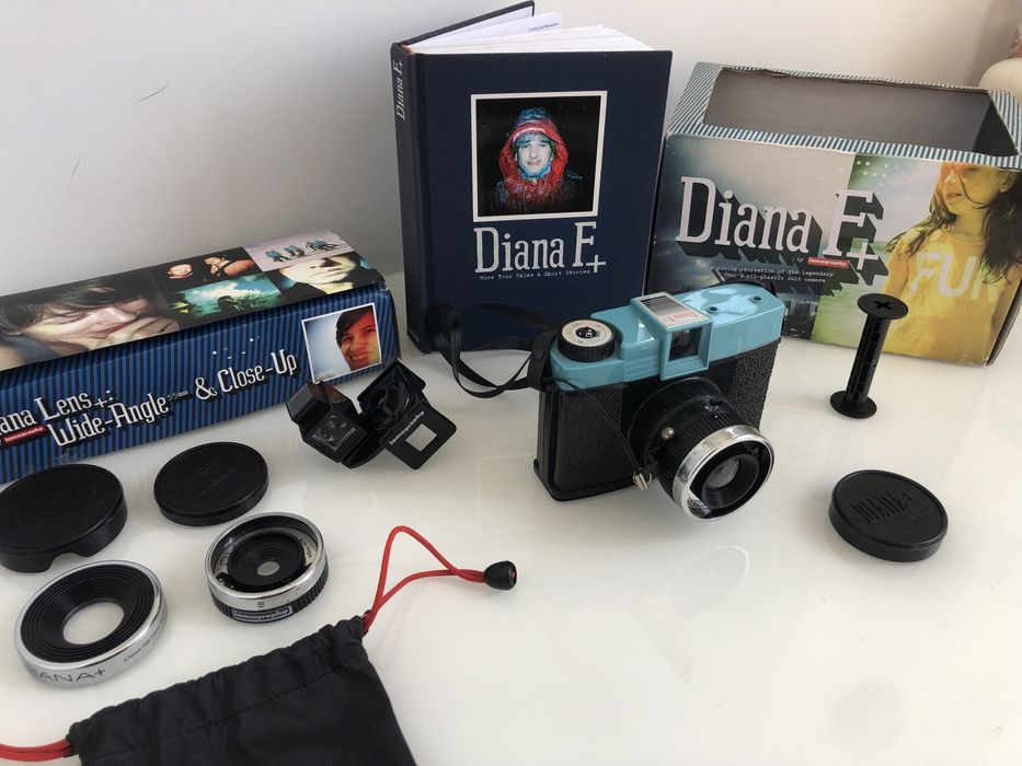 Lomo Diana F+ com Diana Lens wide Angle e Close Up Vinted retro