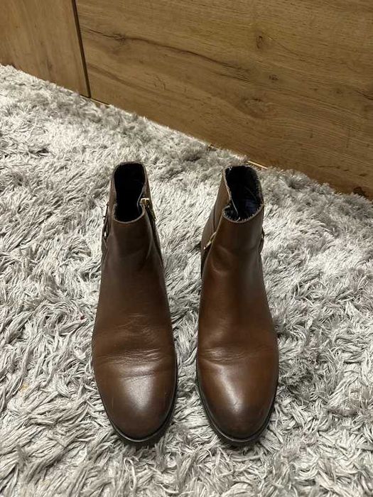 Buty botki sztyblety skórzane czekoladowe brązowe 38 Tommy Hilfiger