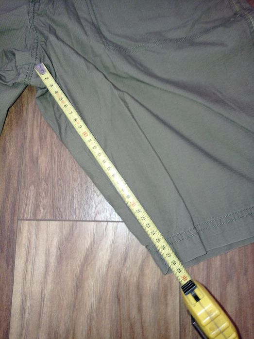 Spodnie krótkie spodenki Next 30