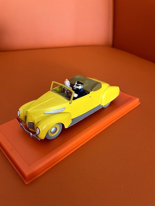 Carro miniatura de coleção Tintin com certificado