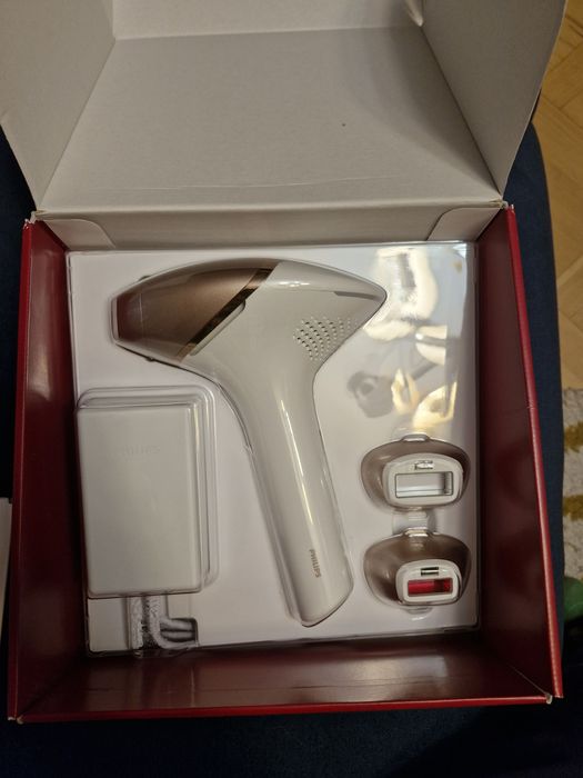Depilator laserowy Philips  lumea 9900