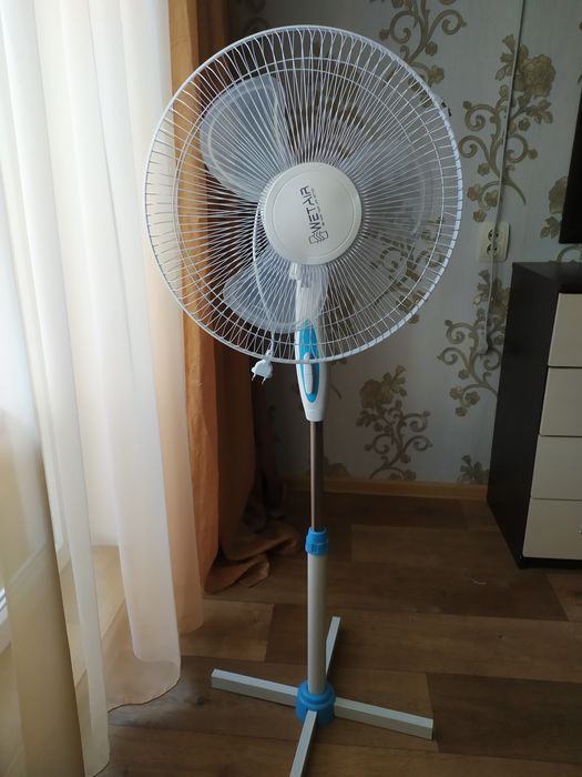 Вентелятор бытовой,рабочий,4 режима