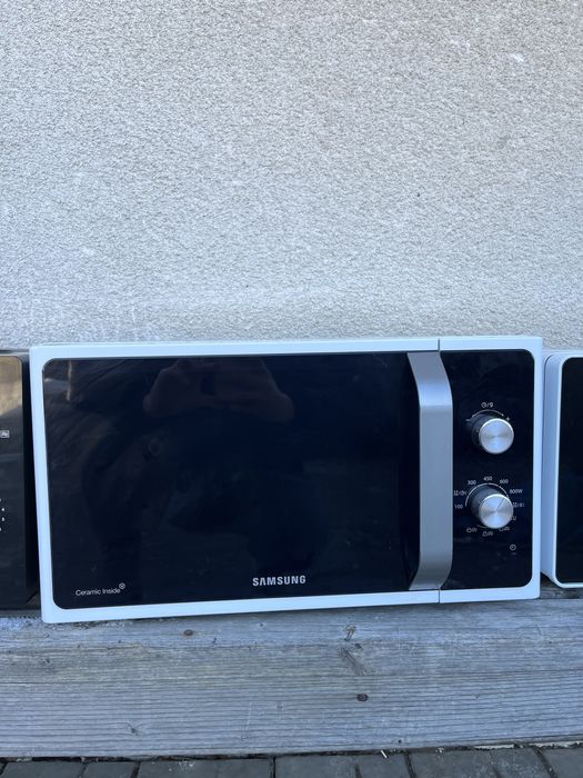 Мікрохвильова піч