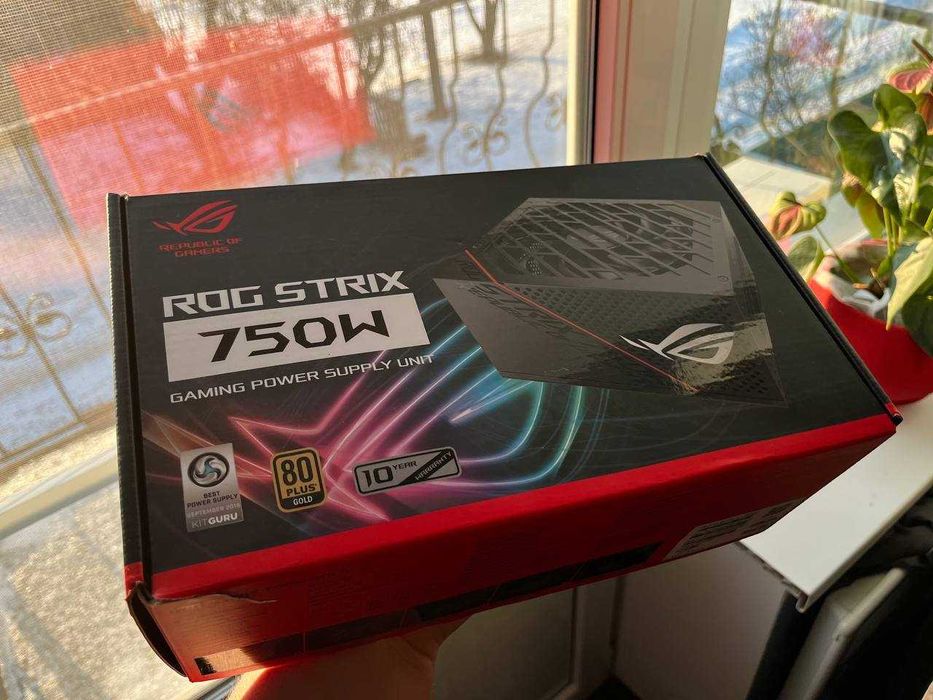 Блок живлення ASUS ROG STRIX 750W 80+ Gold