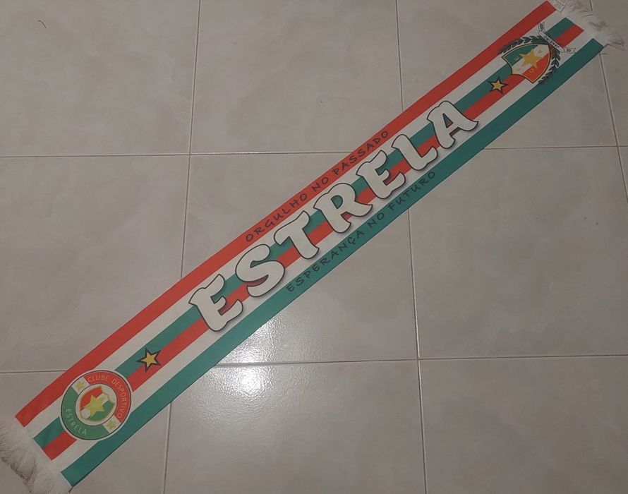 Cachecol do Estrela da Amadora