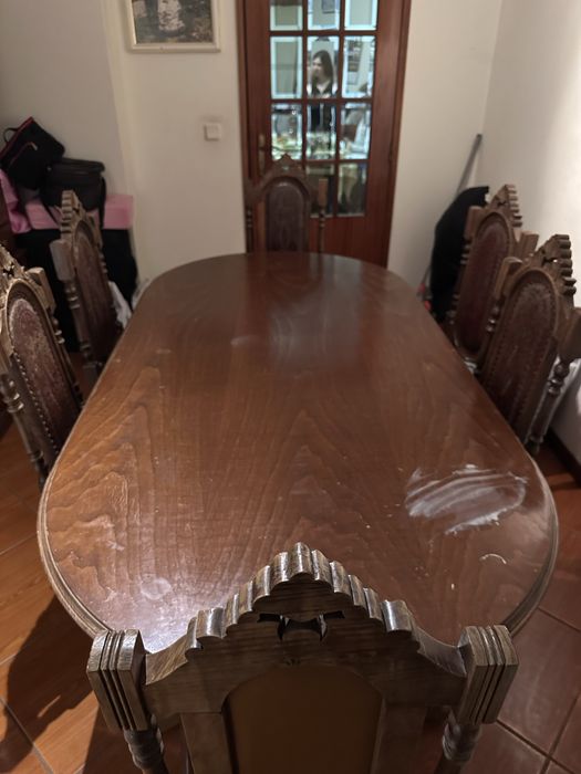 Conjunto mesa + 6 cadeiras