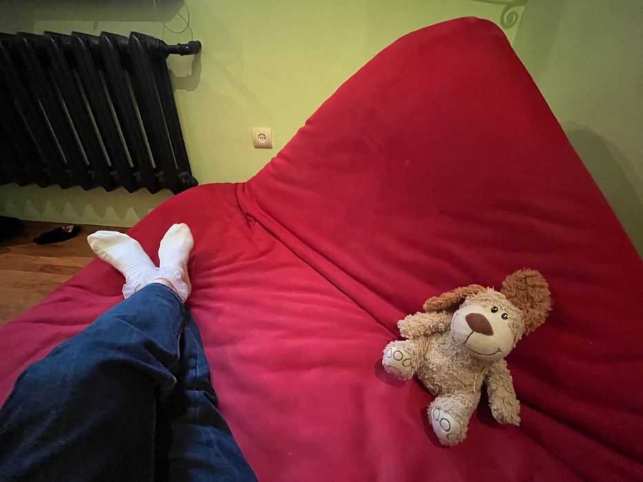 Диван розкладний, оригінальної форми, бордовий, велюр 200*130