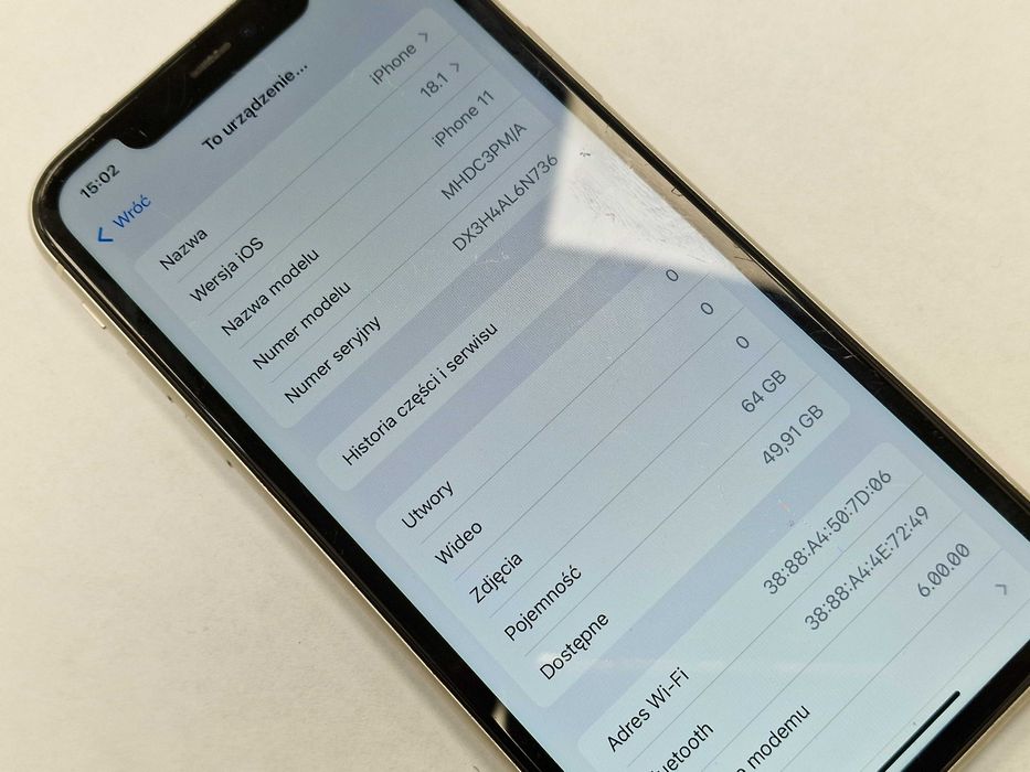 iPhone 11 64GB/ White/ Grade C/ kondycja baterii 77%