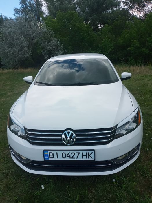 Поодам volkswagen passat 2011 рік