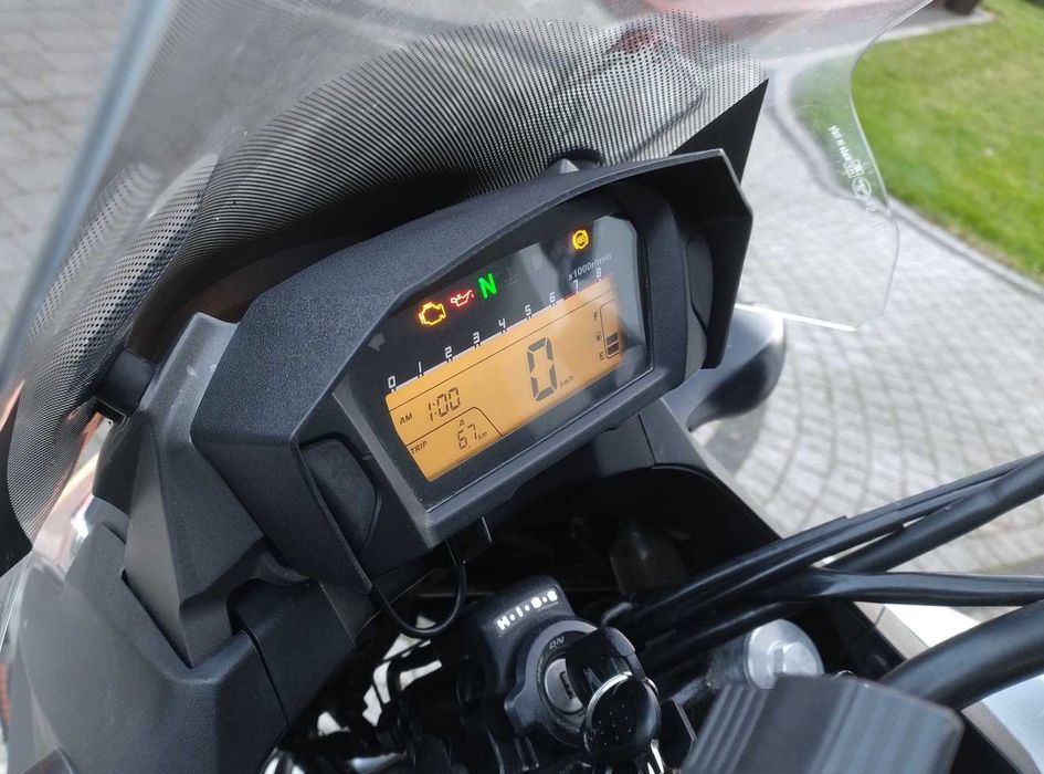 Honda NC700 osłona przeciwsłoneczna licznika motocykla