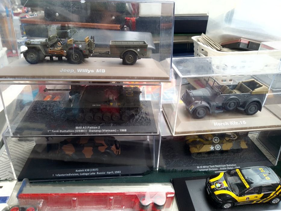 Miniaturas 1/43 Diversas