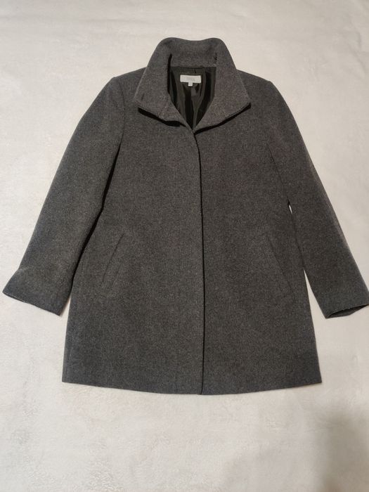 Жіноче демісезонне  пальто
