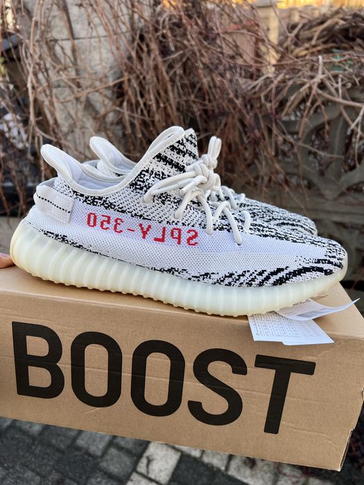 Adidas Yeezy Boost 350 V2 Zebra sneakersy buty białe 46