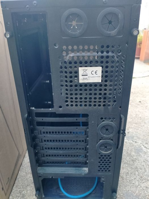 Caixa ATX Venus com leitor DVD