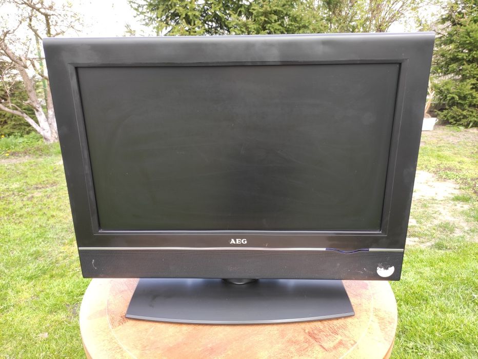 TV / Telewizor AEG 26" cali HDMI
