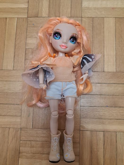 Lalka Rainbow High Junior High Poppy Rowan