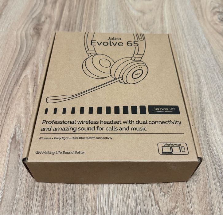 Jabra Evolve 65 headset Bluetooth novo
