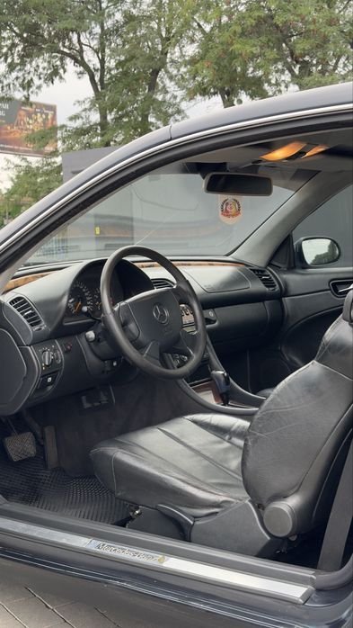 Mercedes-Benz CLK 320 Автомат 3.2 газ бенз