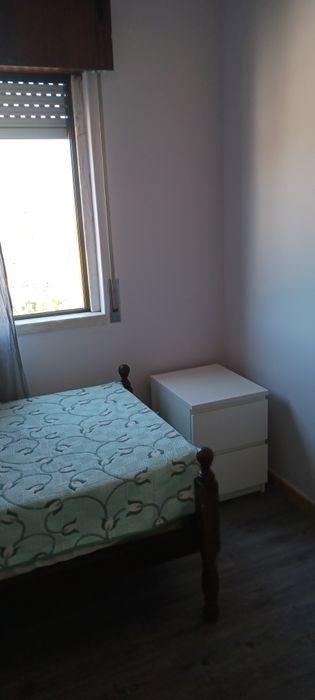 Quarto para arrendamento Vila Franca de Xira (solteiro)