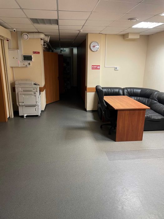 Продаж офісної будівлі м. Дніпро. пр. О. Поля 28-а