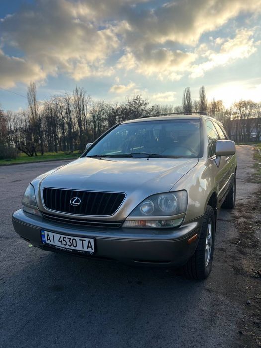 Продам lexus rx300
