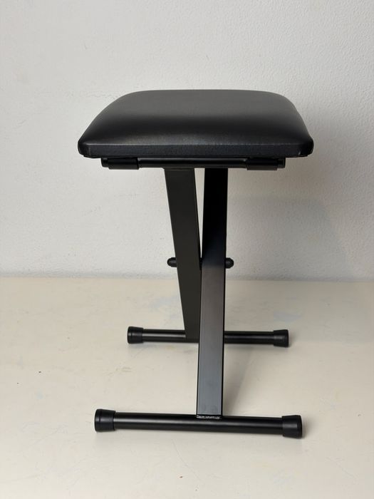 Banco de piano / tevlado