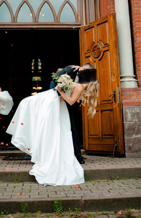 Suknia slubna “Shelly” Madonna