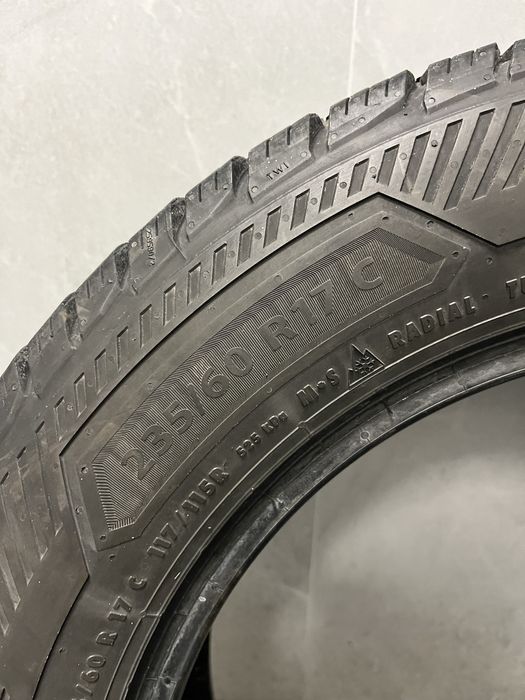 Opona 235/65 R17 Barum SNOVANIS 3