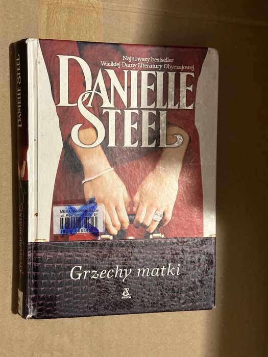 daniele steel - grzechy matki
