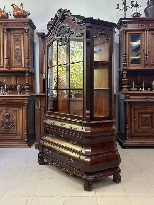 Вітрина сервант дерево витрина 3623