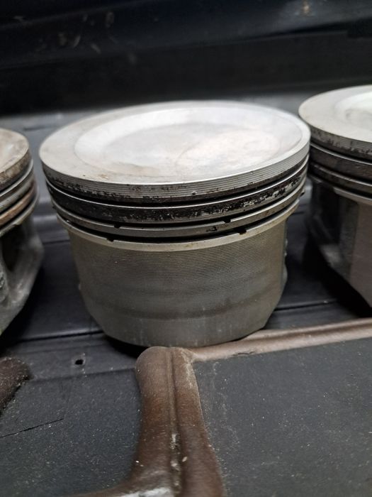 Tłoki m43b19 stroker m42 m43 m44 m50 m52 m54 bmw