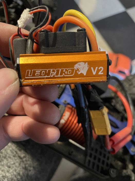 Xtrem truck 1:10 model zdalnie sterowany samochiód