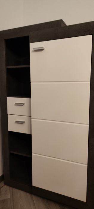 Sprzedam komplet mebli