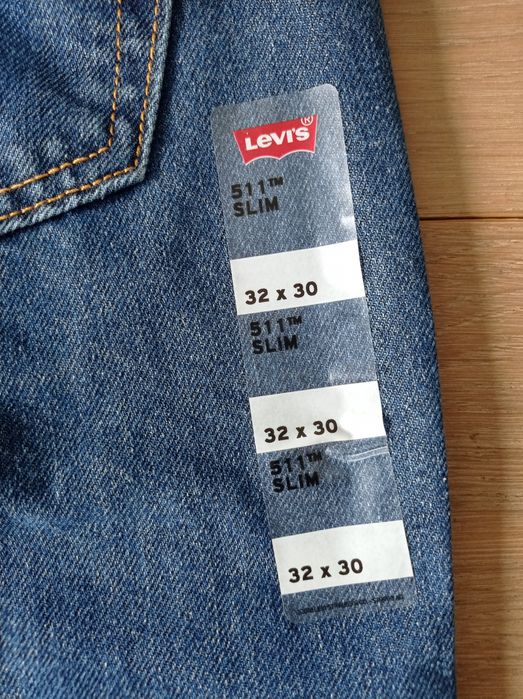 Oryginalne spodnie jeansowe Levi's Strauss 511 Slim nowe za 1/3 ceny!