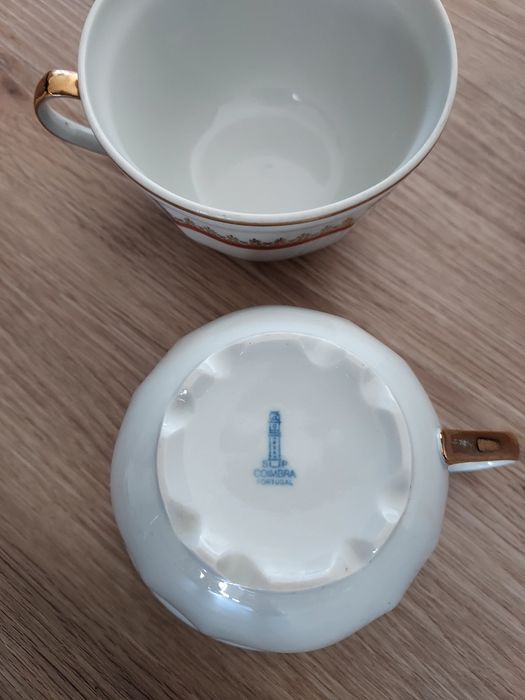 Two Coimbra Porcelain Cups64738670214659123